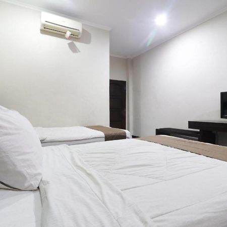 Hotel Antariksa Dupak Exteriör bild